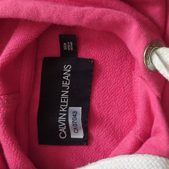 Calvin Klein hoodie - Picture 2 of 3